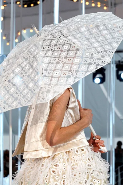 Look 124